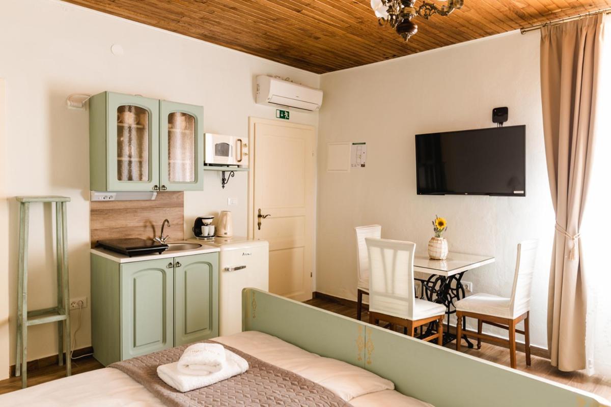Vila Ana Štanjel Екстериор снимка